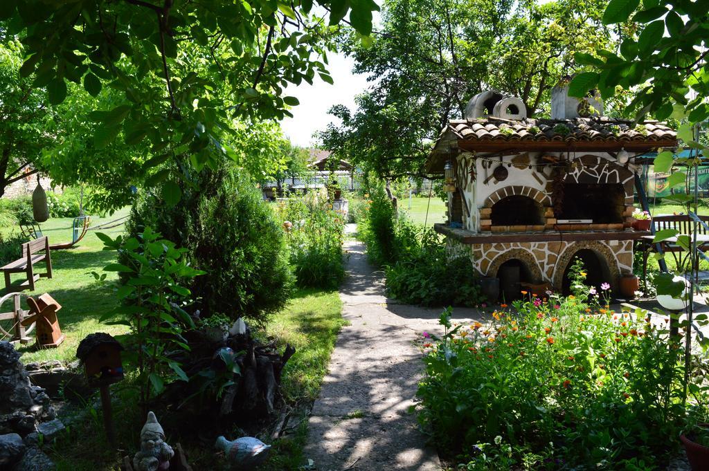 The Old House Guest House Obedinenie Zimmer foto