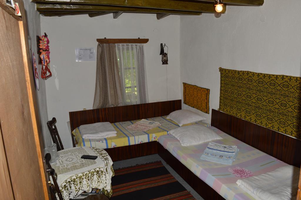 The Old House Guest House Obedinenie Zimmer foto